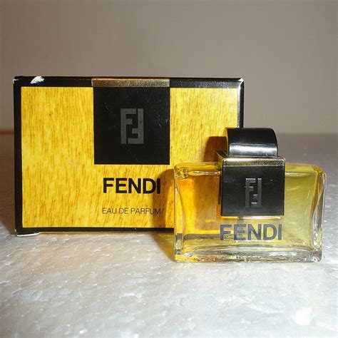 fendi perfume discontinued.